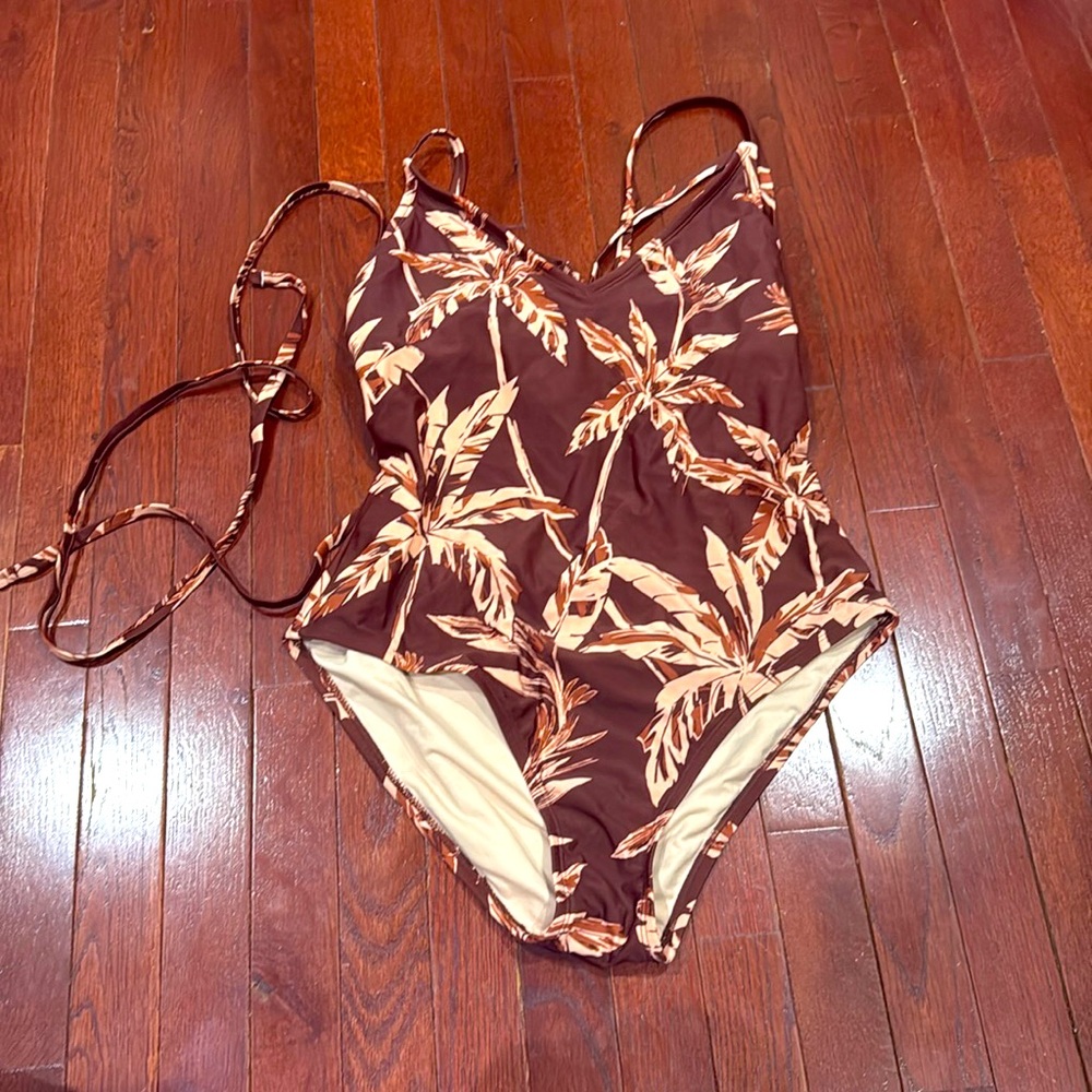 Sz large one piece